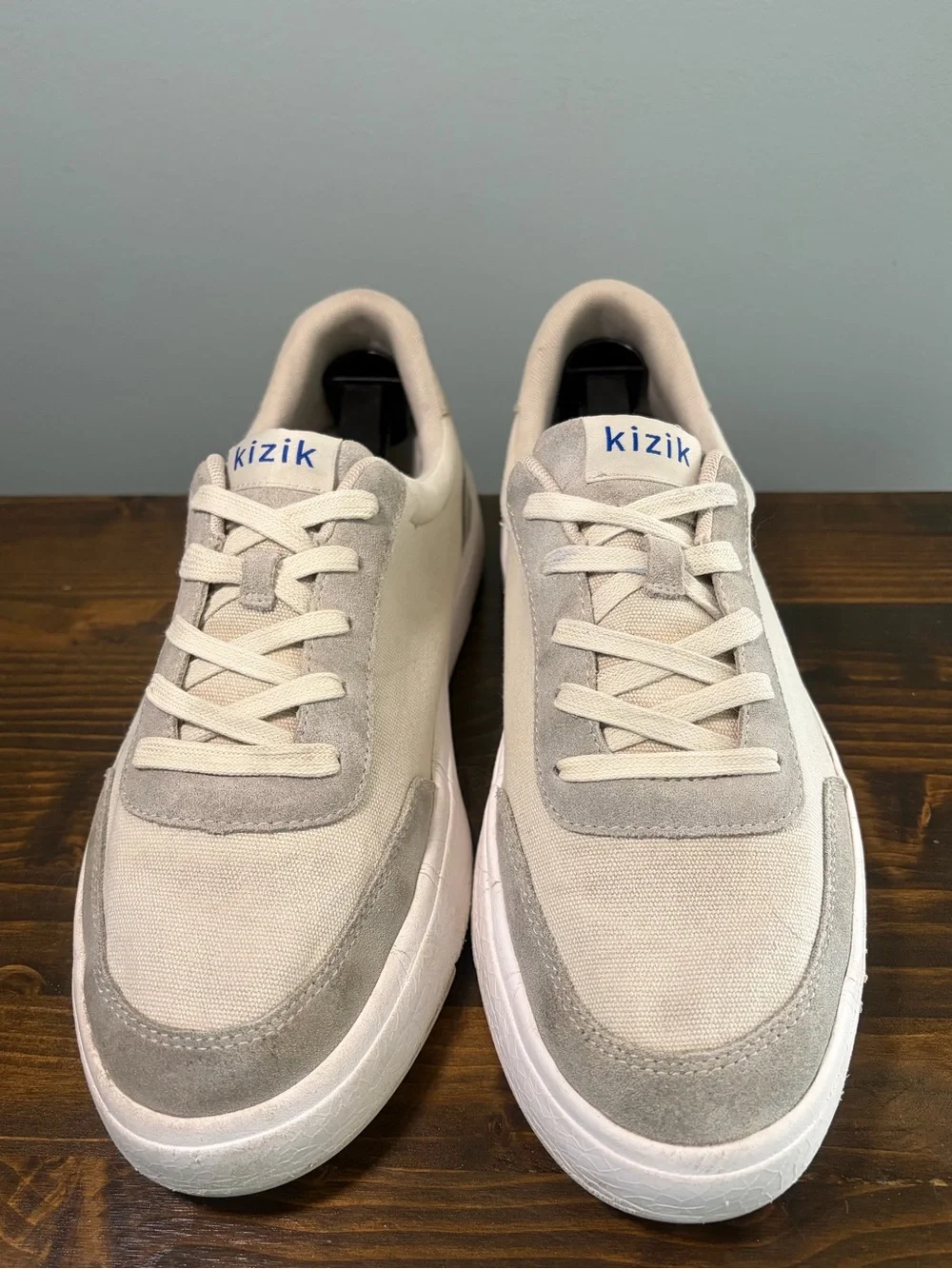 Kizik Prague Men's Casual Lace-Up Sneakers in Cream and a Grey Cream Size 11.5W